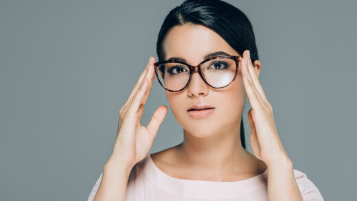 jak dobrać okulary do kształtu twarzy i fryzury